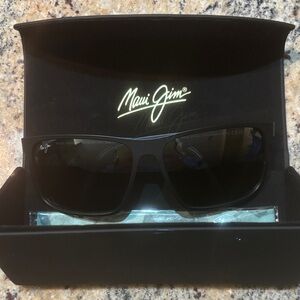 Maui Jim Sleek Black Sunglasses